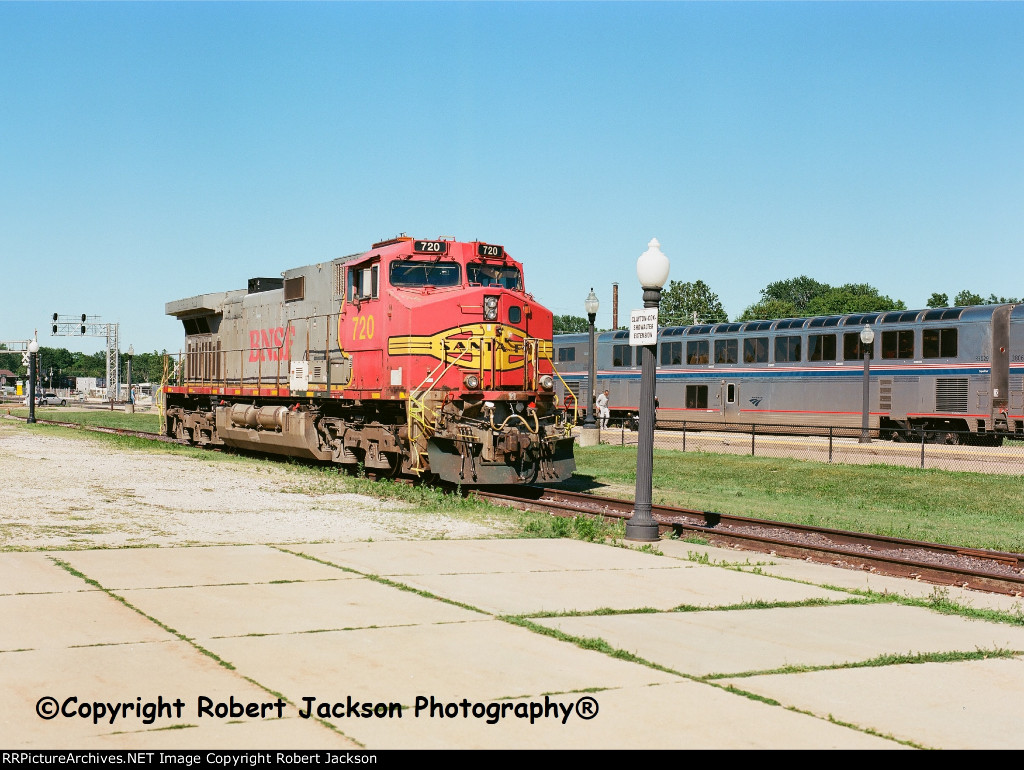 BNSF 720